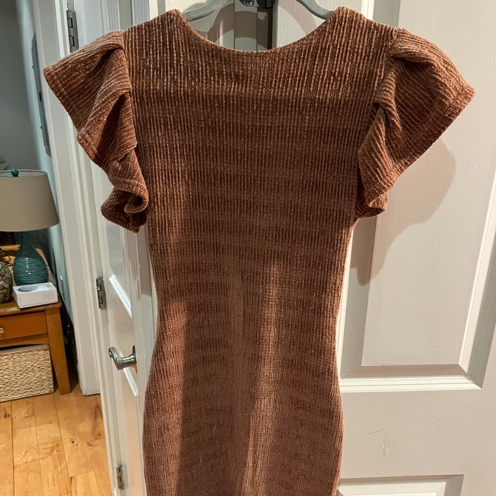 Fitted knit dress